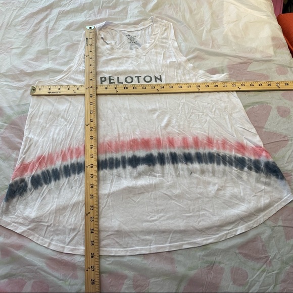 Peloton Flow Tie-Dye RacerbackTank Top Athletic Size 1XL - Picture 6 of 8